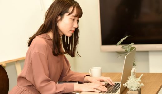 働きながら取得できる資格とは？社会人にオススメの資格をご紹介